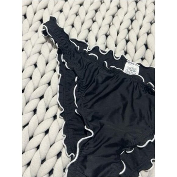 NWT Wild Fable Contrast Stitch Cheeky High Leg Ruffle Bikini Bottom M - Picture 7 of 7